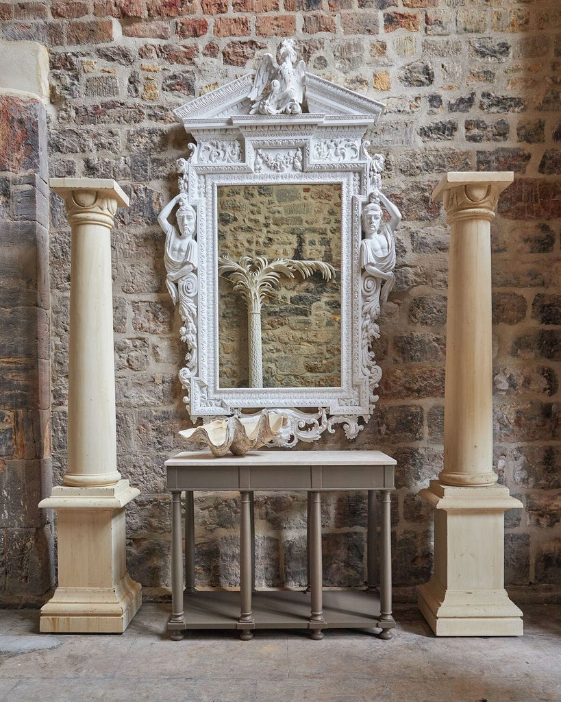 The Aynhoe Console